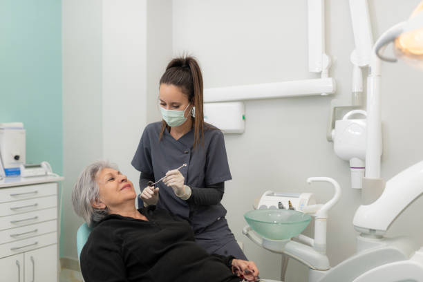 Best Pediatric Emergency Dentist in Hlsboro, IL